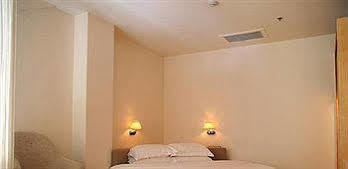 Merryland Resort Guilin Exterior photo